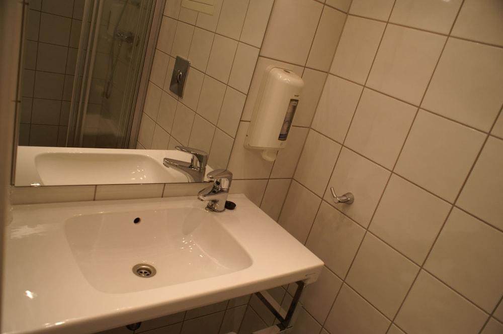 Nordfjord Hotell - Bryggen Nordfjordeid Zewnętrze zdjęcie
