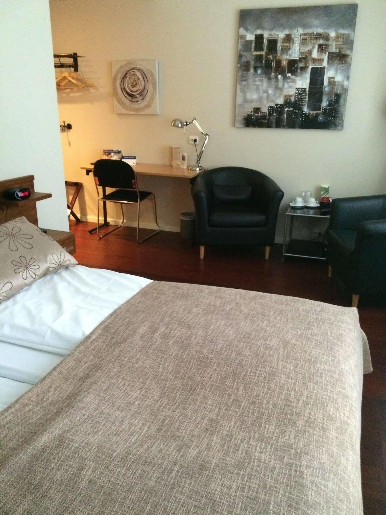 Nordfjord Hotell - Bryggen Nordfjordeid Zewnętrze zdjęcie
